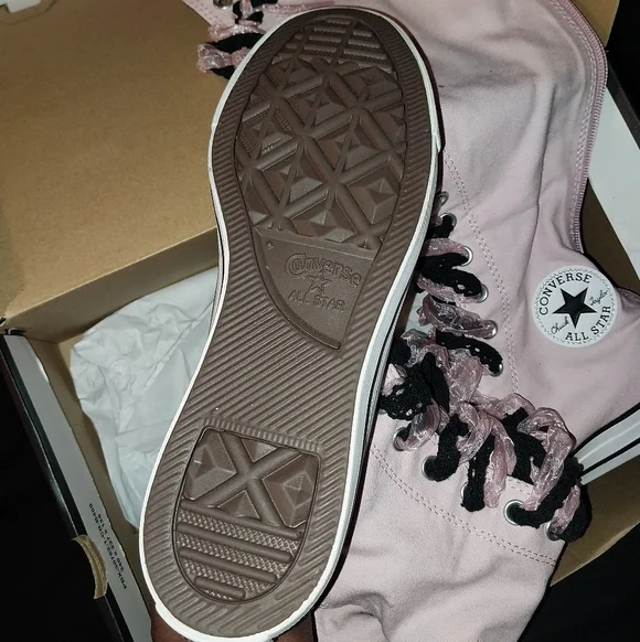 New Summit Pink Converse XXHI With Ribbon Laces - Picture 6 of 8